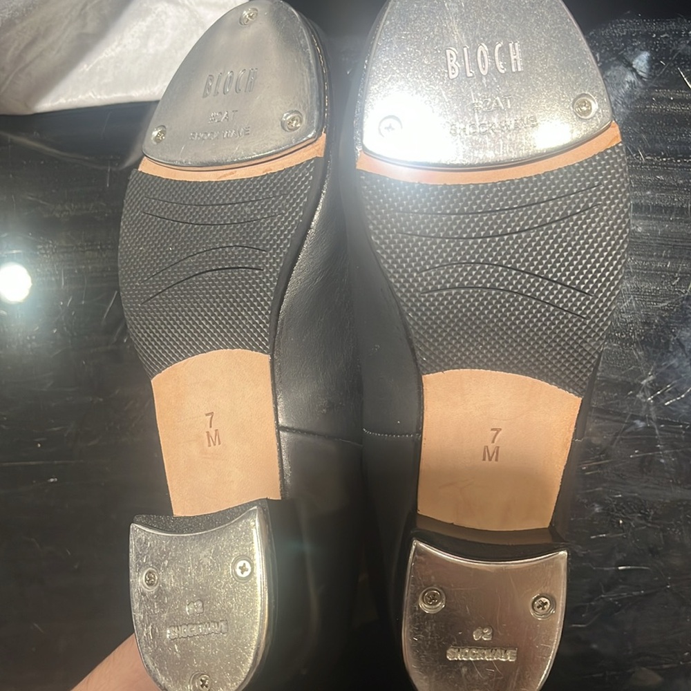 BLOCH leather shockwave tap shoes
